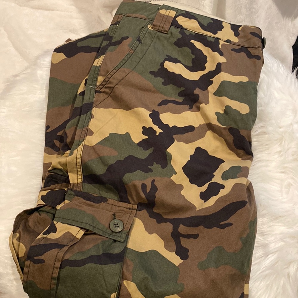 Mens camo print cargo pants